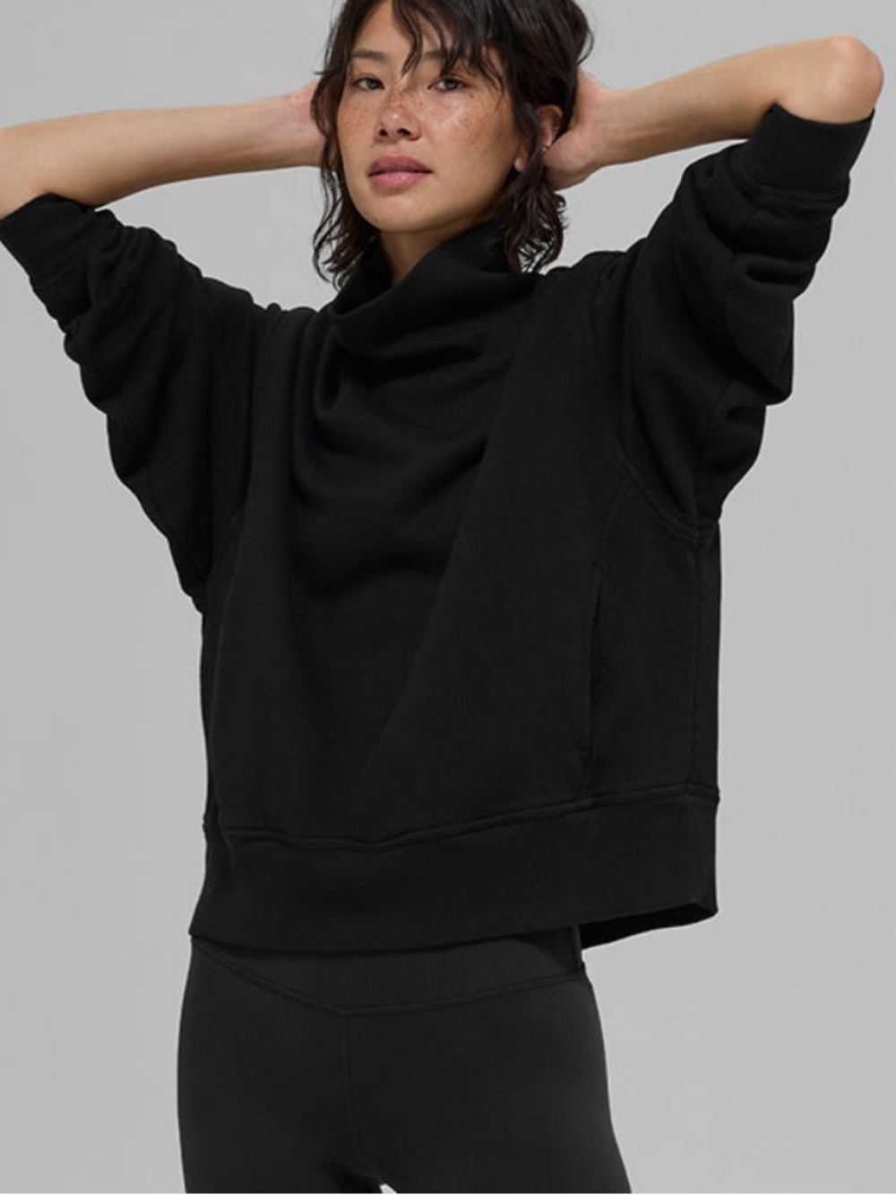 ALO Yoga Hazy Mock-neck Pullover